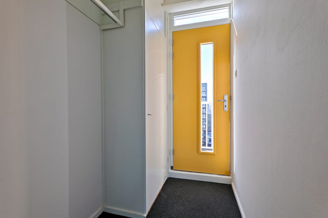 Photo 11 of Nicolaas Anslijnstraat 91