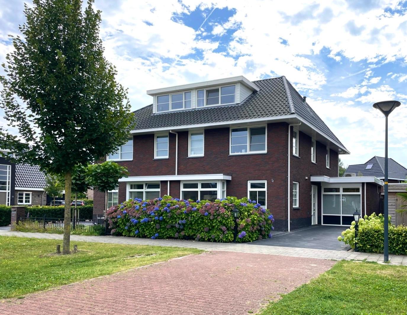 Foto 63 van Elementen 38