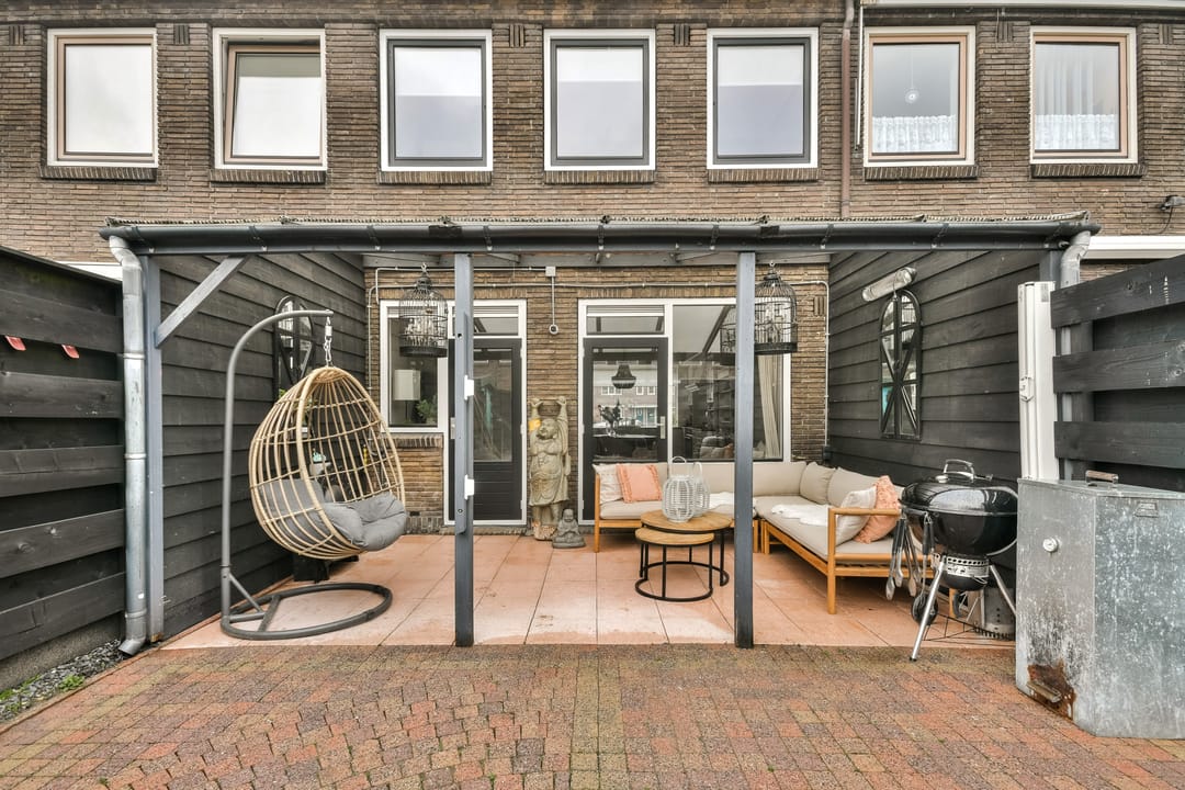 Charming Family Home with Four Bedrooms and Deep Backyard — 14