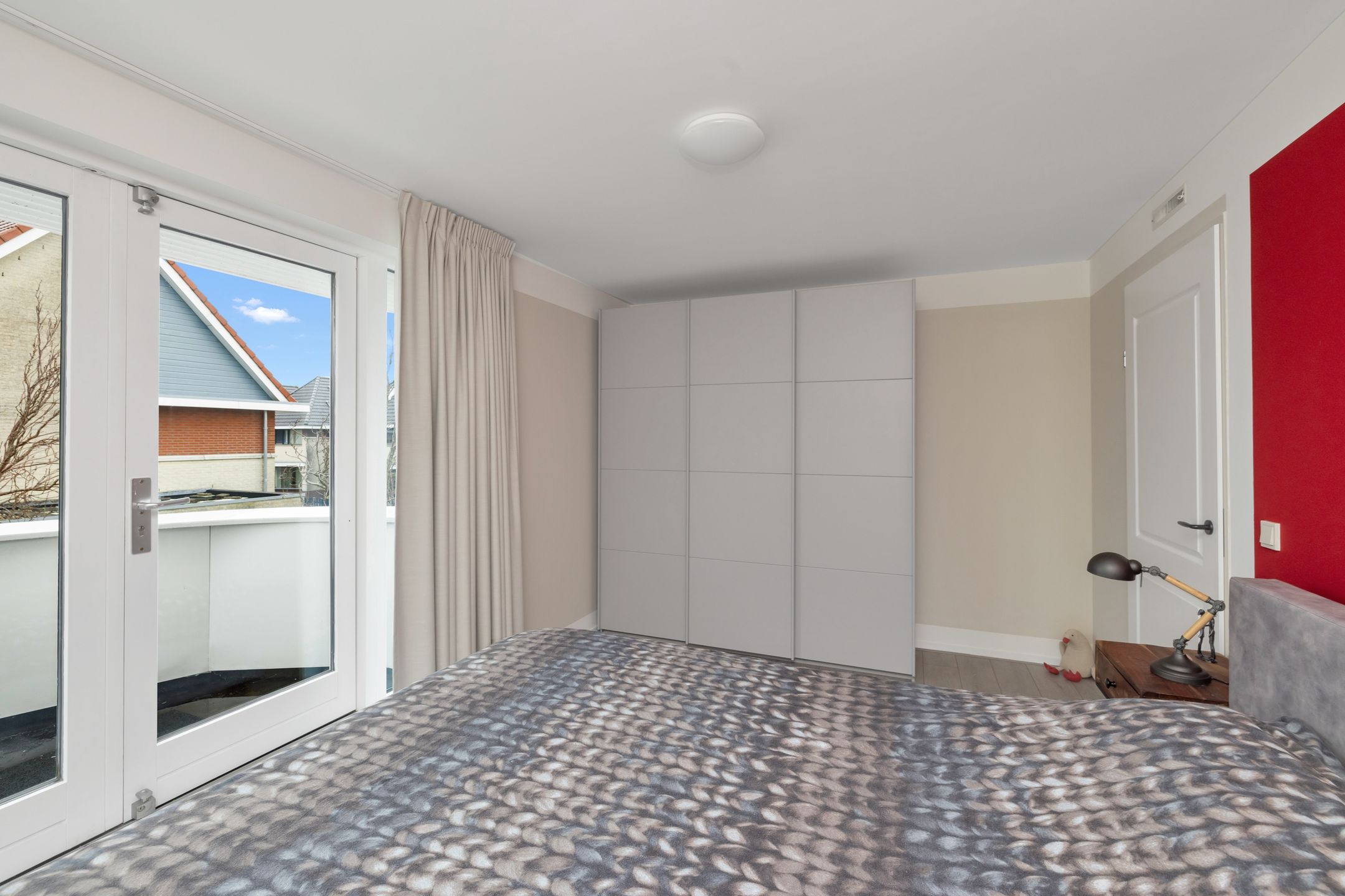 Spacious semi-detached house with 1930s style character in Venhuizen — 17