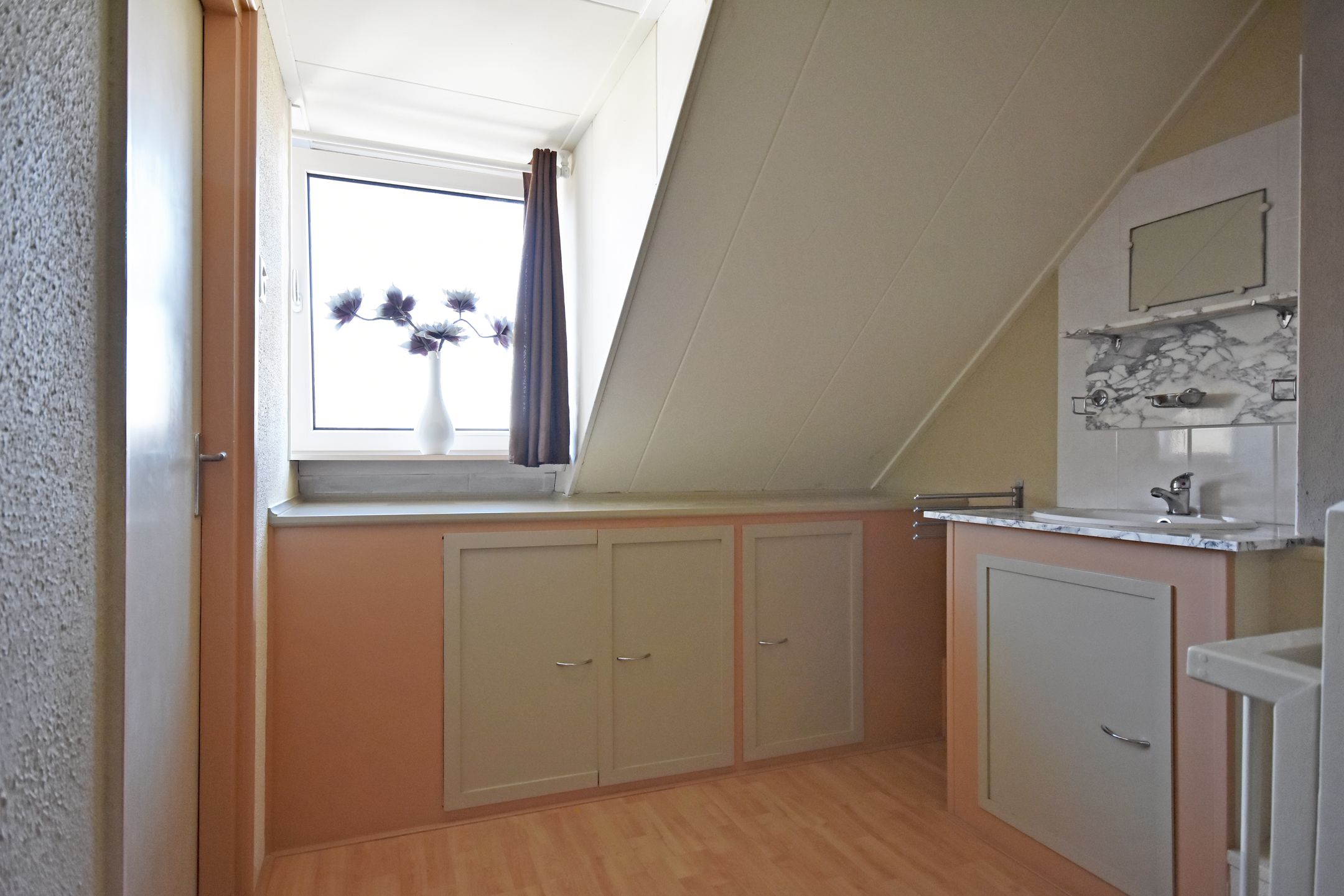 Foto 48 van Van Helsdingenstraat 33