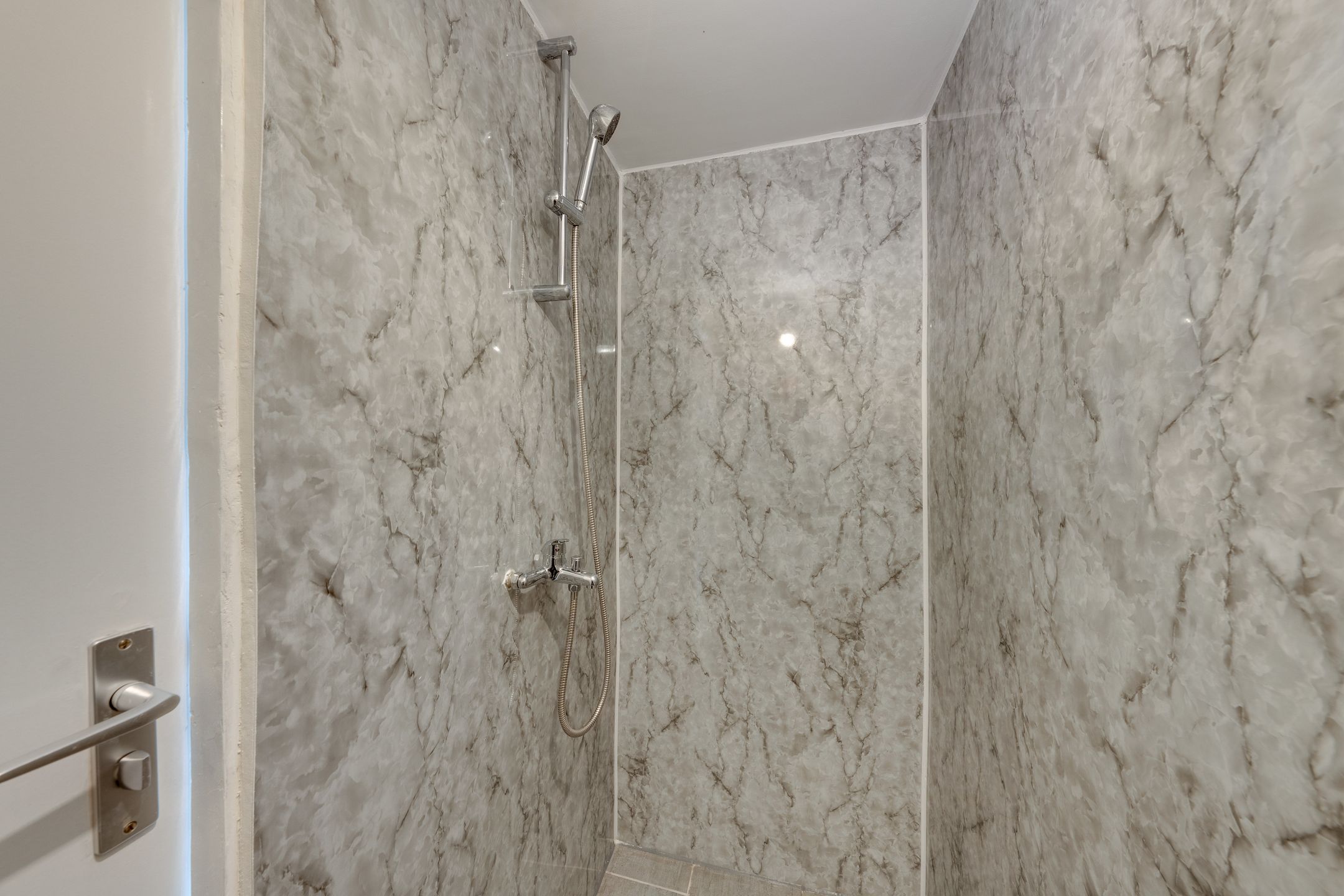 Foto 21 van Tweede Oosterparkstraat 1-3