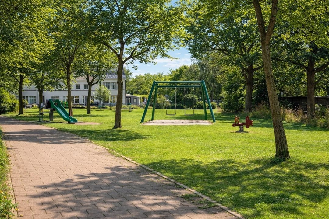 Photo 52 of Voort 18