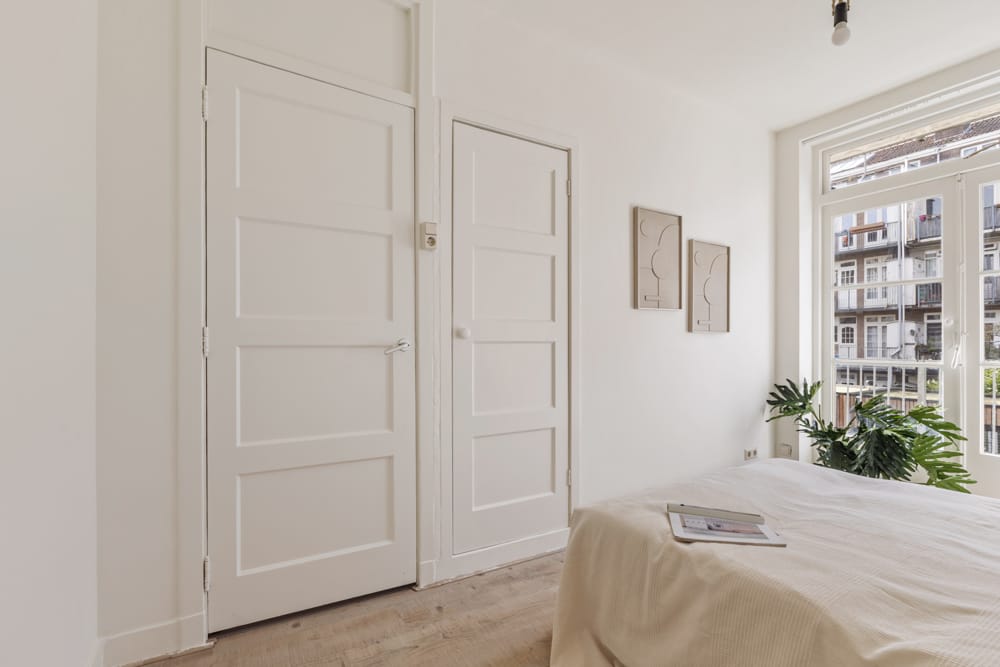Charming 2-Bedroom Apartment with West Balcony in De Baarsjes — 16