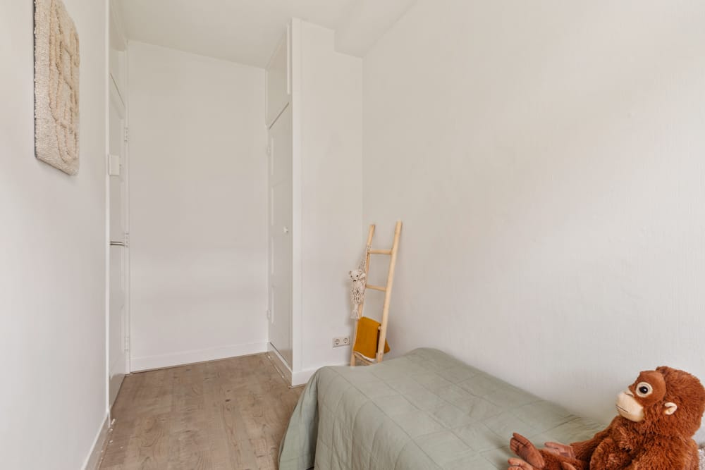 Charming 2-Bedroom Apartment with West Balcony in De Baarsjes — 18
