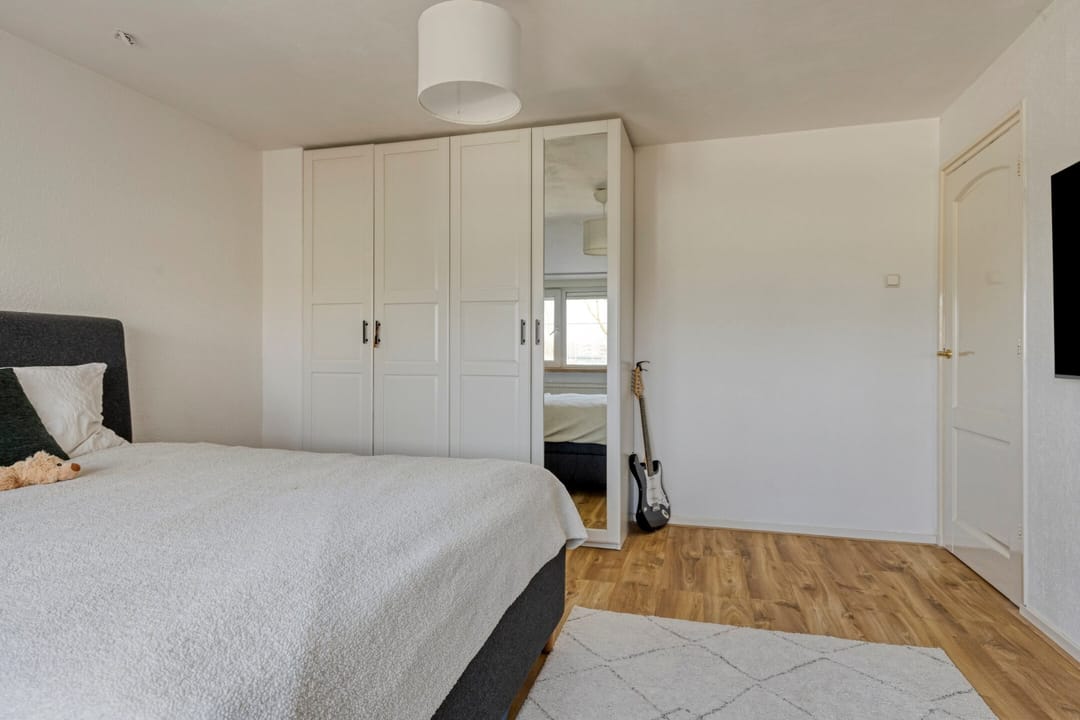 Spacious terraced house with deep garden and two bathrooms in Helmond — 23