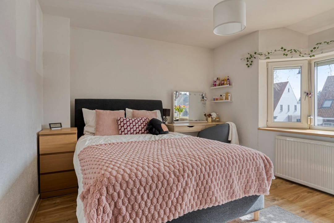 Spacious terraced house with deep garden and two bathrooms in Helmond — 26