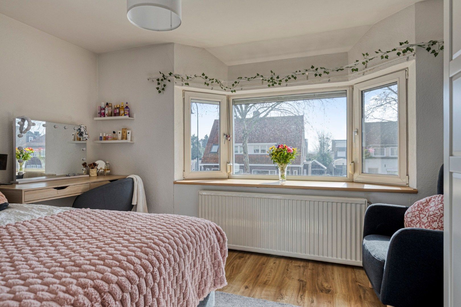 Spacious terraced house with deep garden and two bathrooms in Helmond — 27