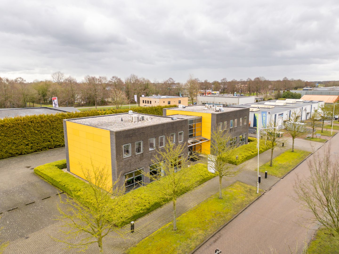 Bekijk foto 1 van Eigen Haard 25