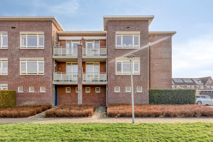 Foto 2 van Minervastraat 1