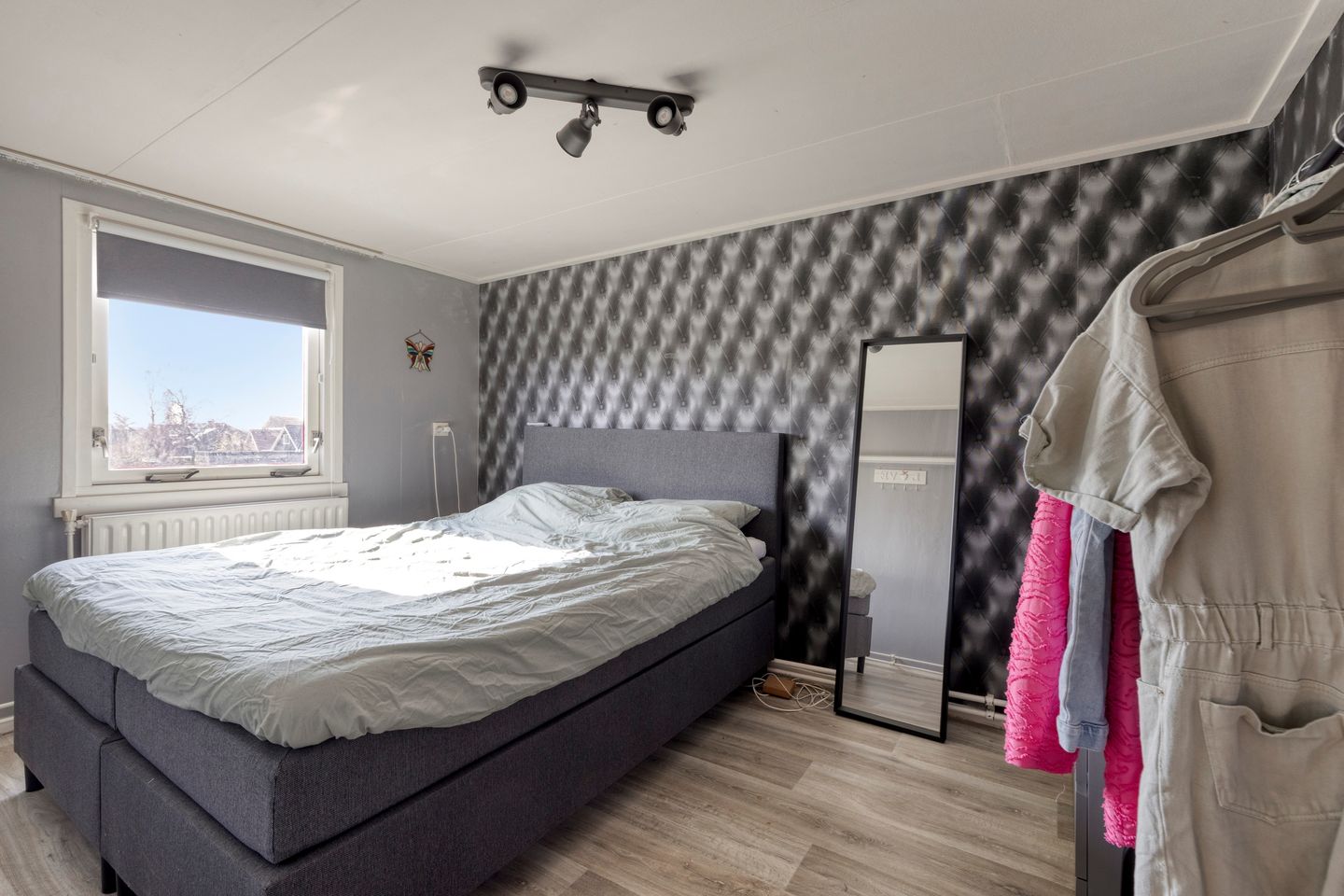 Spacious detached family home with large shed in Waarland — 53