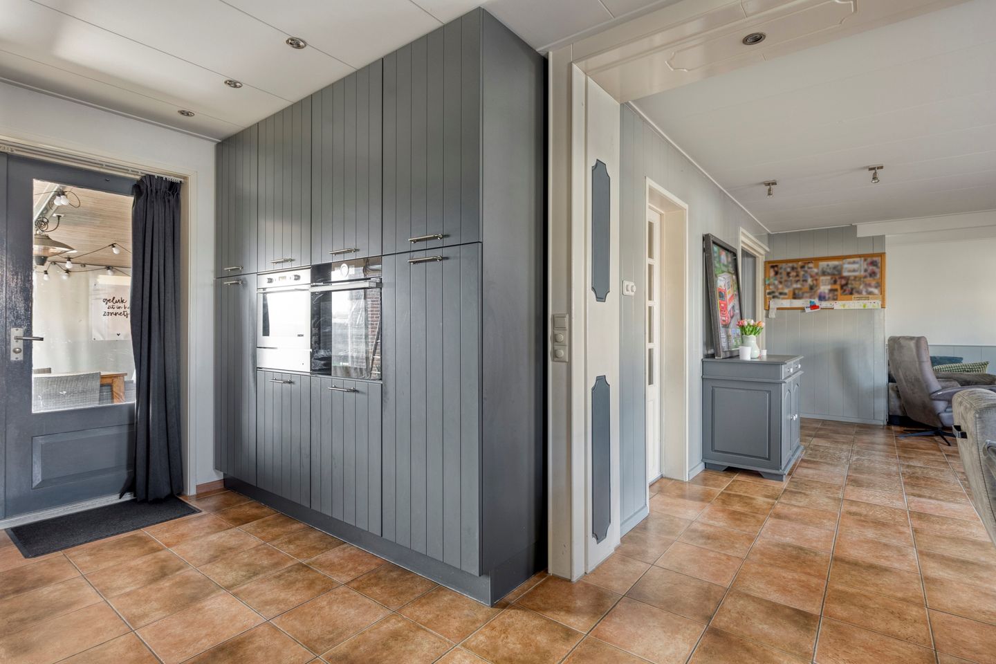 Spacious detached family home with large shed in Waarland — 33