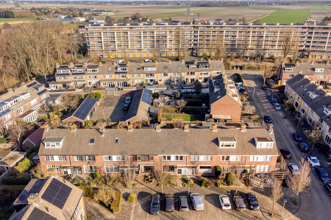 Photo 43 of Johan Vermeerstraat 28