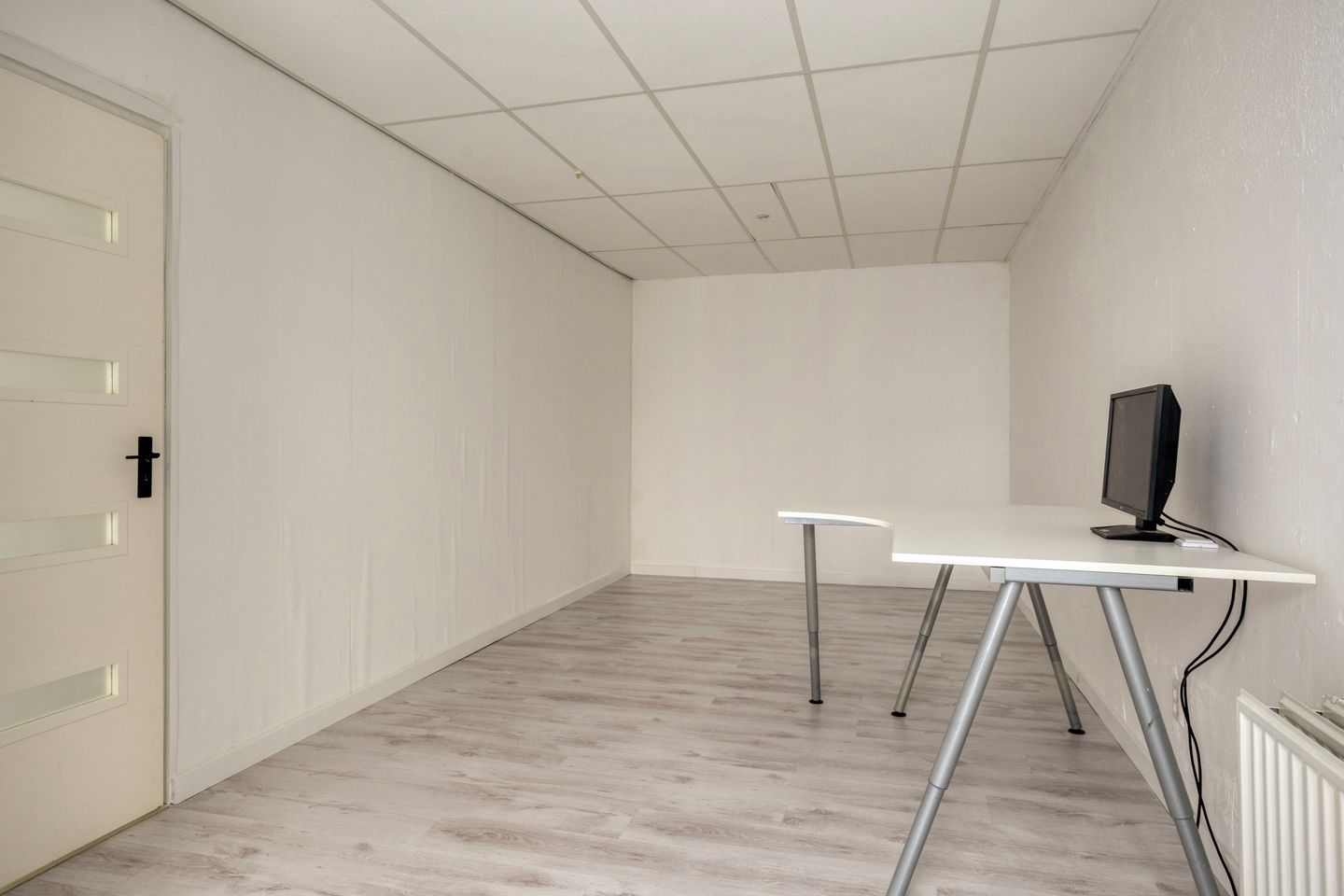 Unique Live-Work Property with Commercial Potential in Dinteloord Center — 14