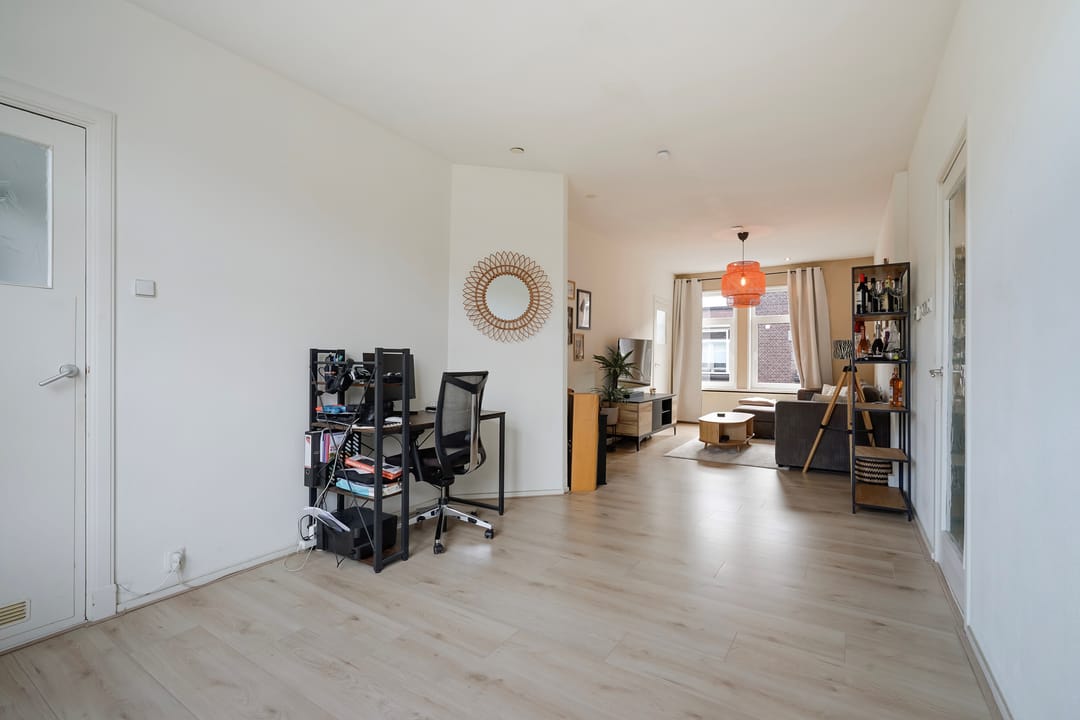 Photo 16 of Jasmijnstraat 97