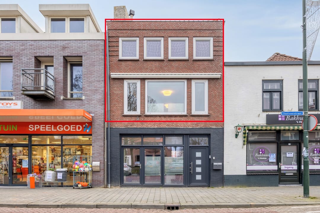 Photo 1 of Oostvoorstraat 31-A