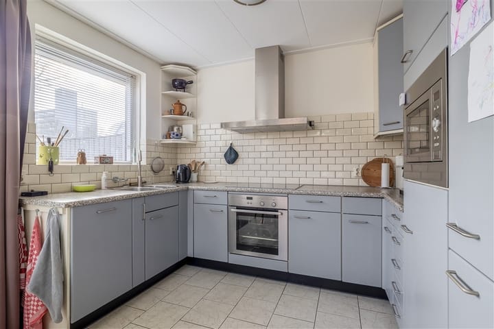 Foto 4 van Burg v Roijenstr Oost 97