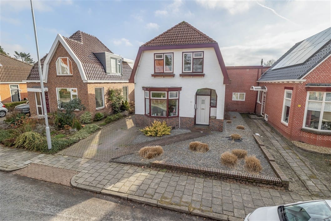 Foto 35 van Burg v Roijenstr Oost 97