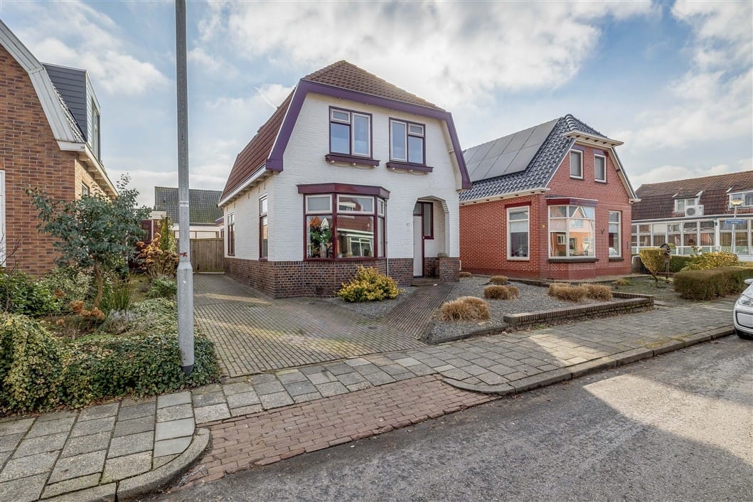 Buying a house in The Netherlands., Burg v Roijenstr Oost 97