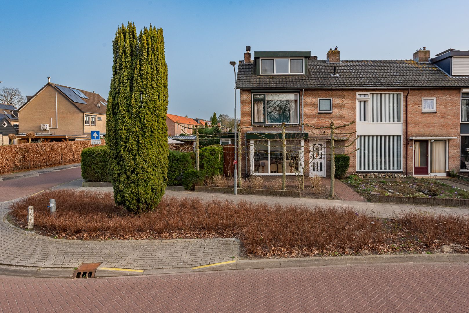 Buying a house in The Netherlands., Elsakkerweg 1