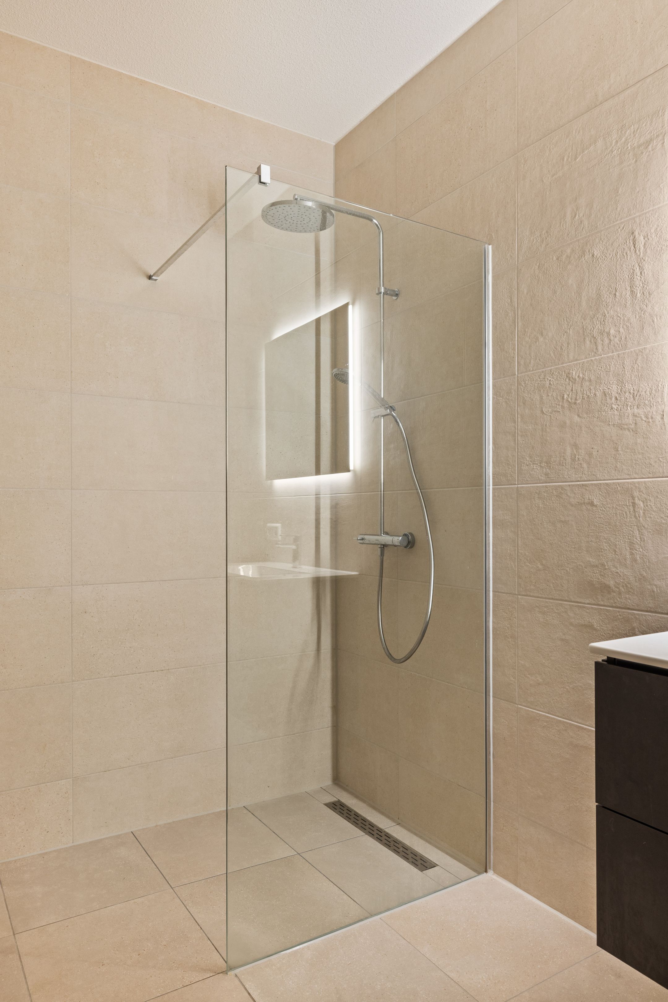 Foto 24 van Niemeyerstraat 18