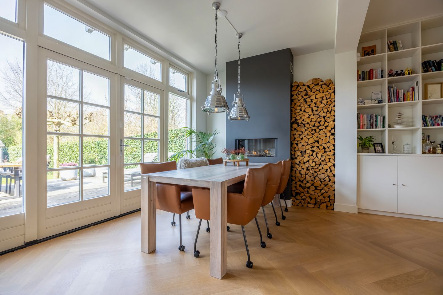 Charming semi-detached villa with deep garden and veranda in Naarden — 20
