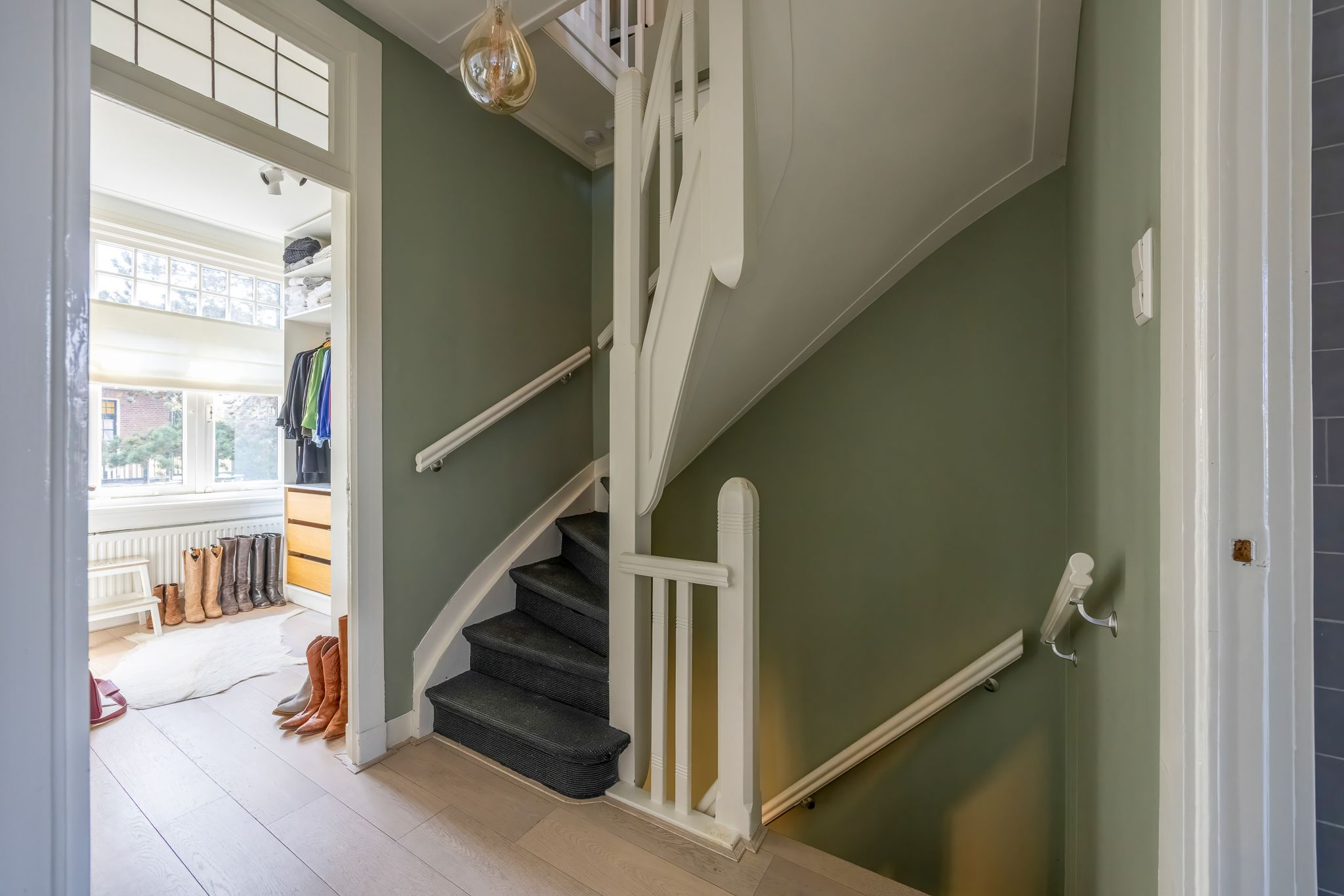 Charming semi-detached villa with deep garden and veranda in Naarden — 33