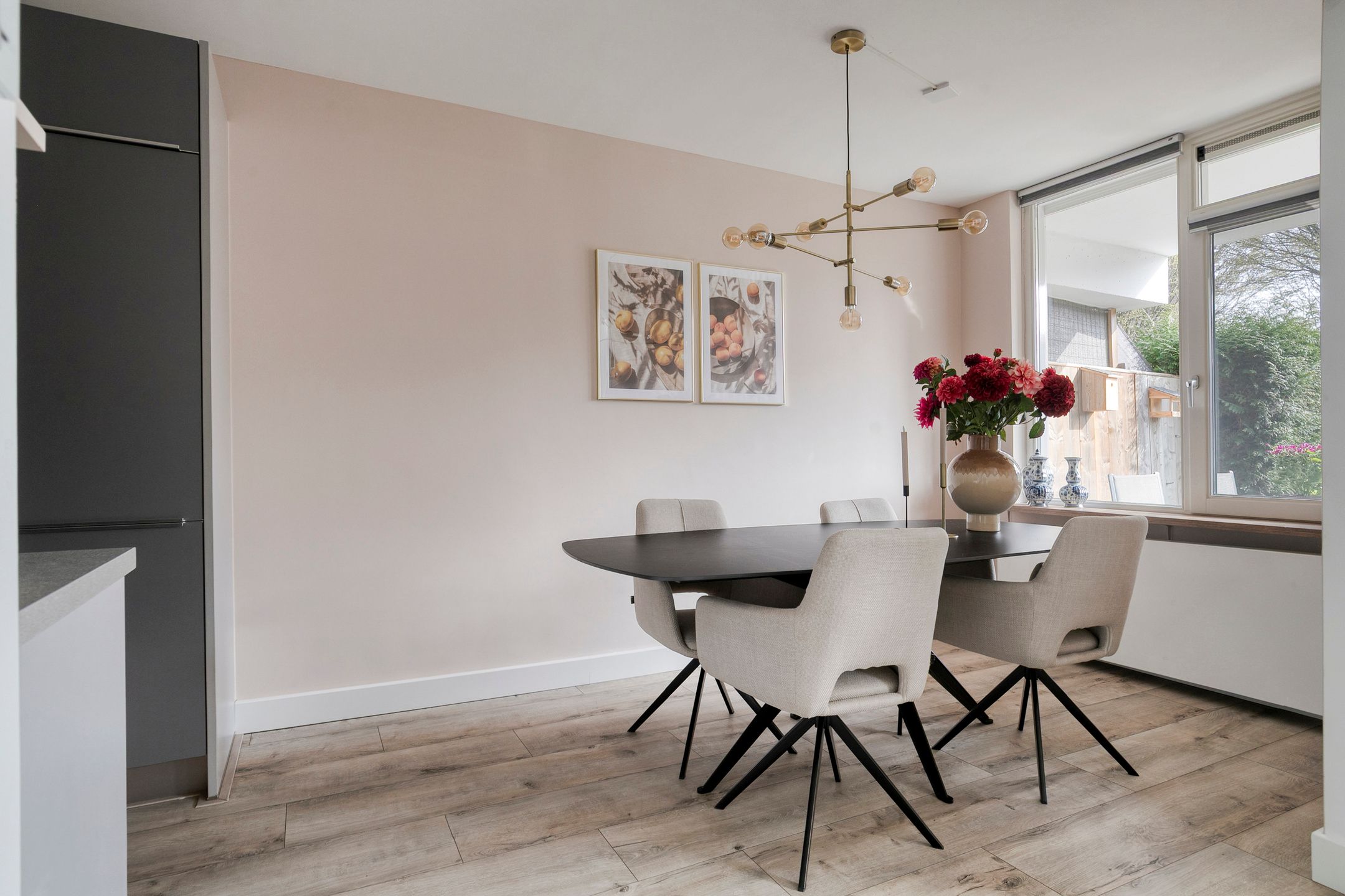 Photo 9 of Wethouder van Eschstraat 91