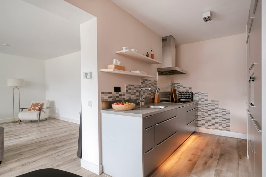 Photo 8 of Wethouder van Eschstraat 91