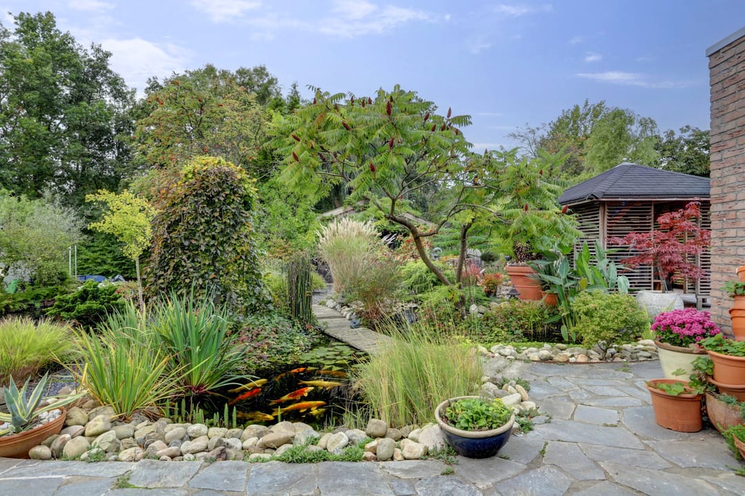 Detached Villa with Stunning Waterfront Garden — 47