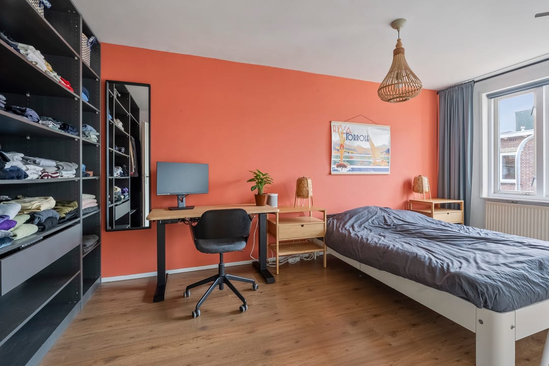 Charming terraced house with sunny garden in Haarlem North — 31