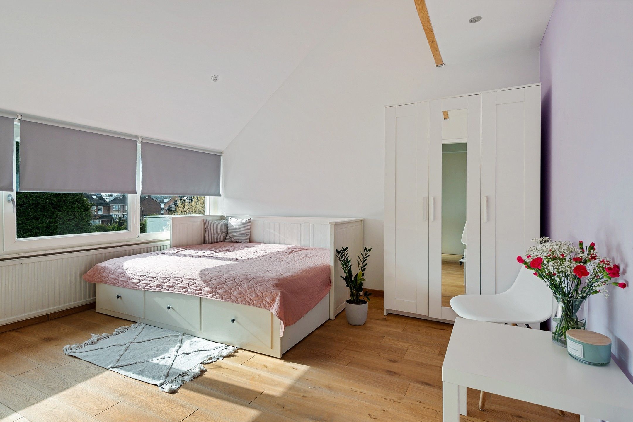 Photo 36 of van Limburg Stirumstraat 16