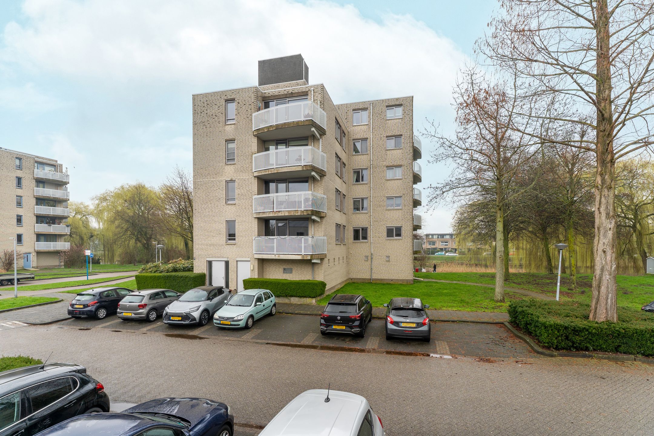 Photo 36 of Watercipresstraat 84