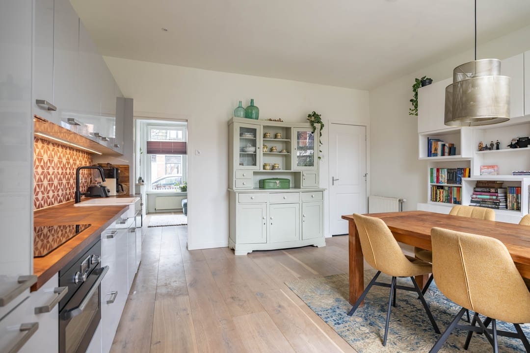 Foto 11 van Eerste Spoorstraat 19