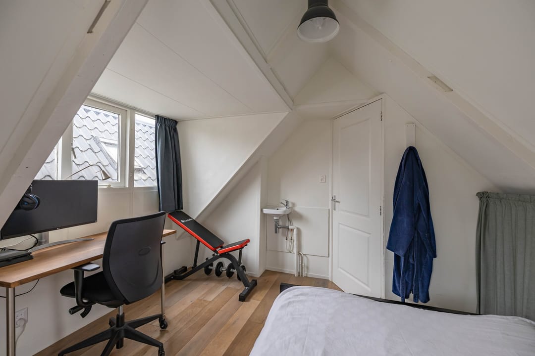 Foto 23 van Eerste Spoorstraat 19