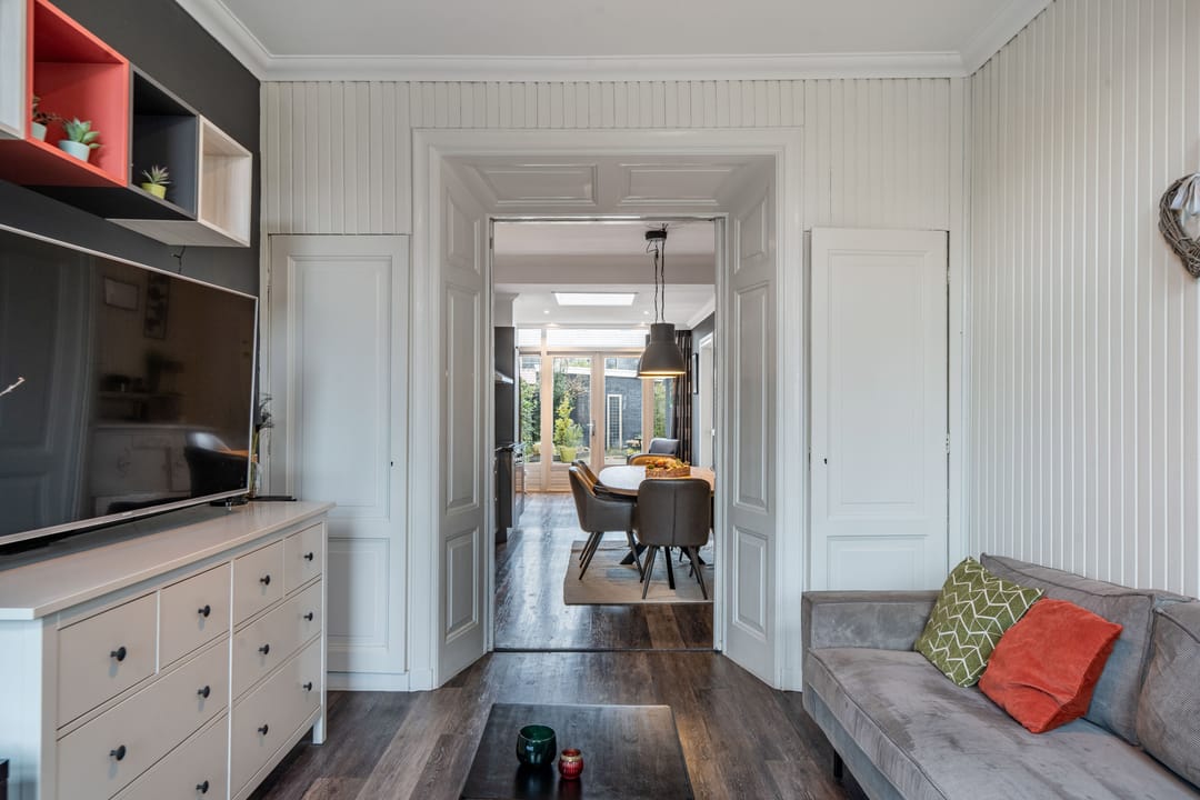 Historic Villa with Studio and B&B in Warmenhuizen — 13
