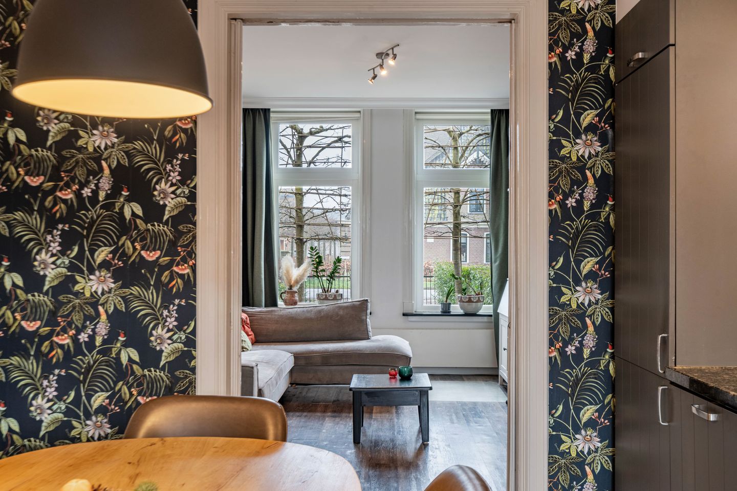 Historic Villa with Studio and B&B in Warmenhuizen — 19
