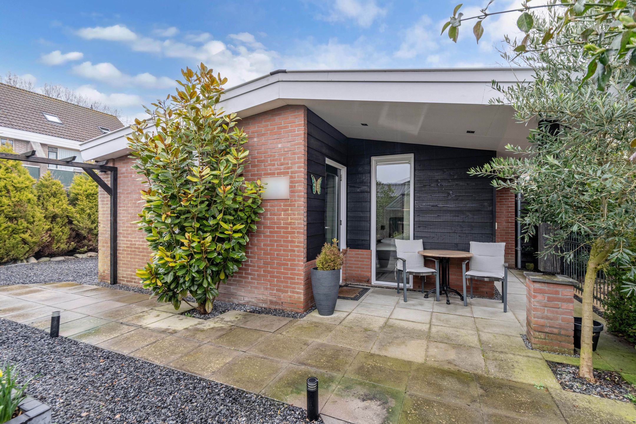 Historic Villa with Studio and B&B in Warmenhuizen — 69