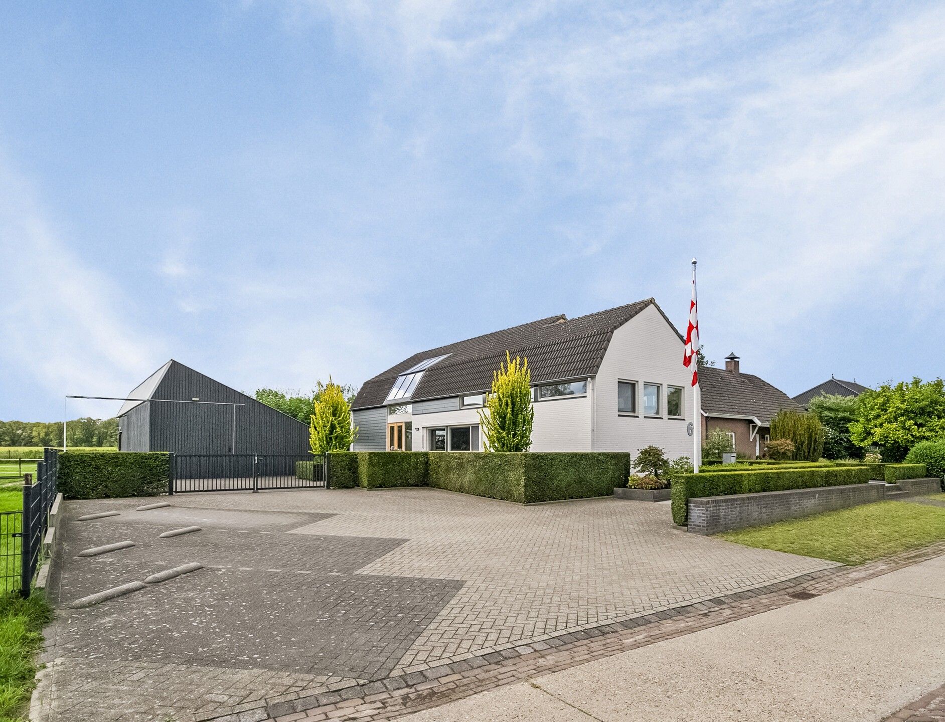 Photo 3 of Geldropseweg 6-A