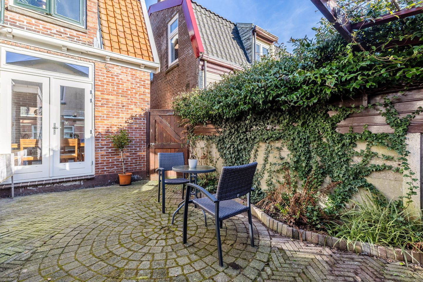 Photo 10 of Parkstraat 21