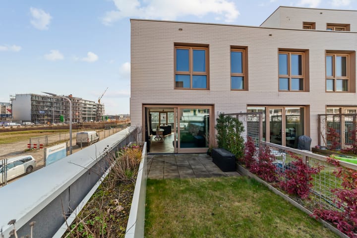 Photo 4 of Fabrieksstraat 91