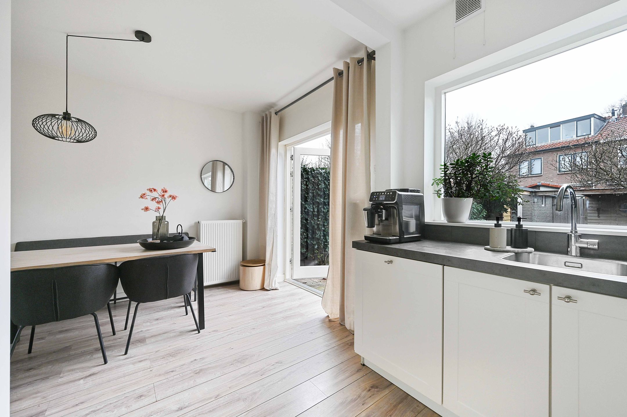 Spacious family home with energy label A and four bedrooms in Leidschendam — 14