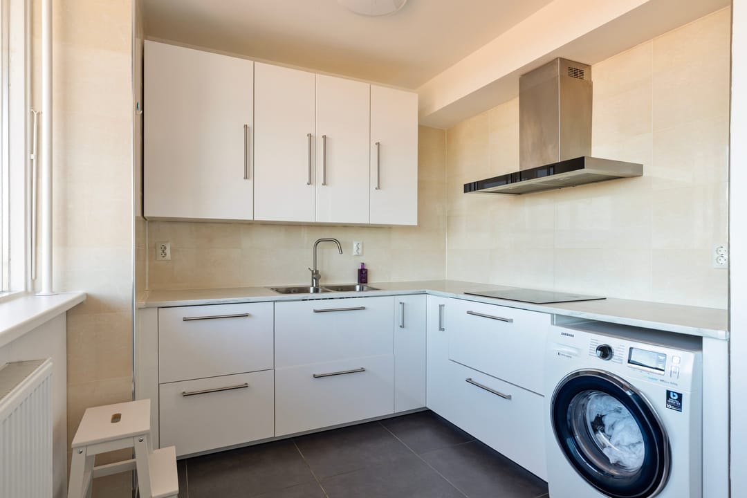 Spacious apartment with large balcony in Leiden Merenwijk — 18