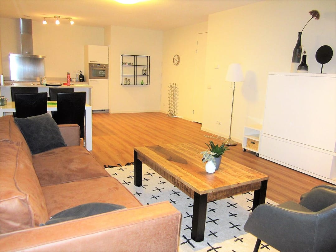 Foto 7 van Kruisplein 830