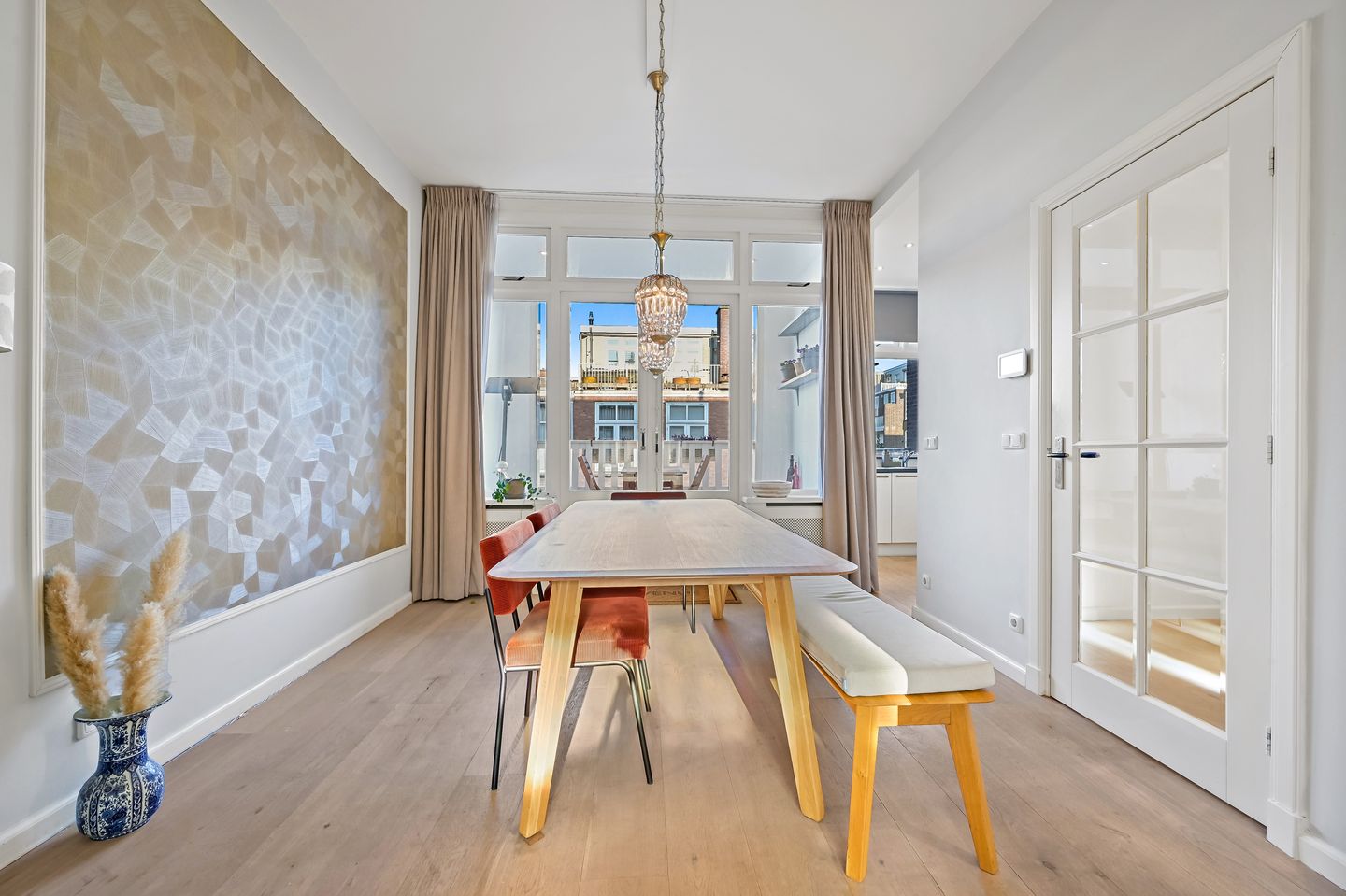 Photo 14 of Johannes Camphuijsstraat 326