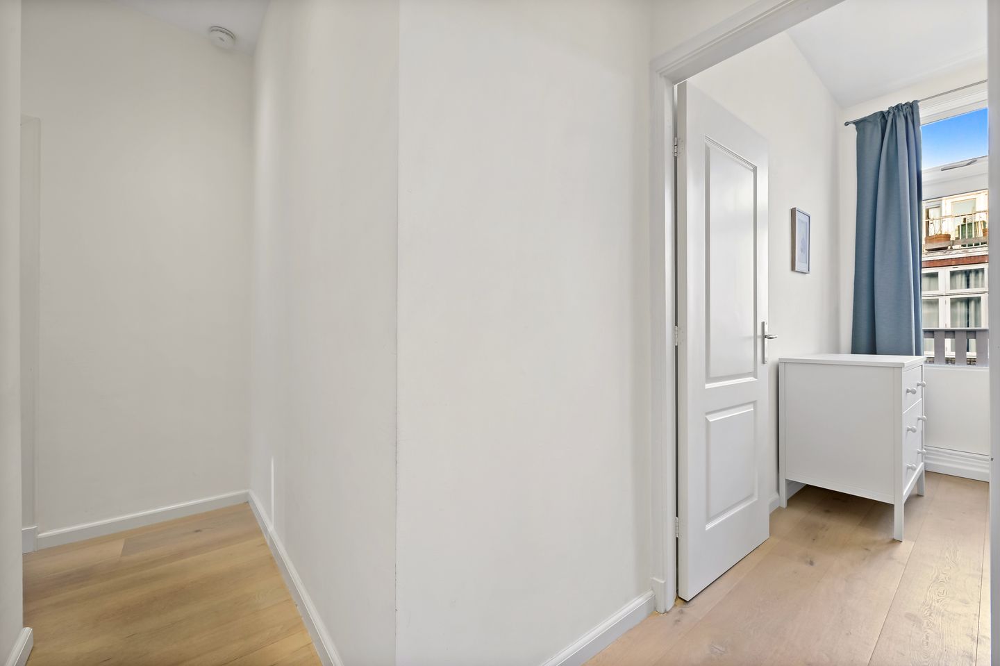 Charming first-floor apartment in beloved Bezuidenhout neighborhood near Theresiastraat — 37