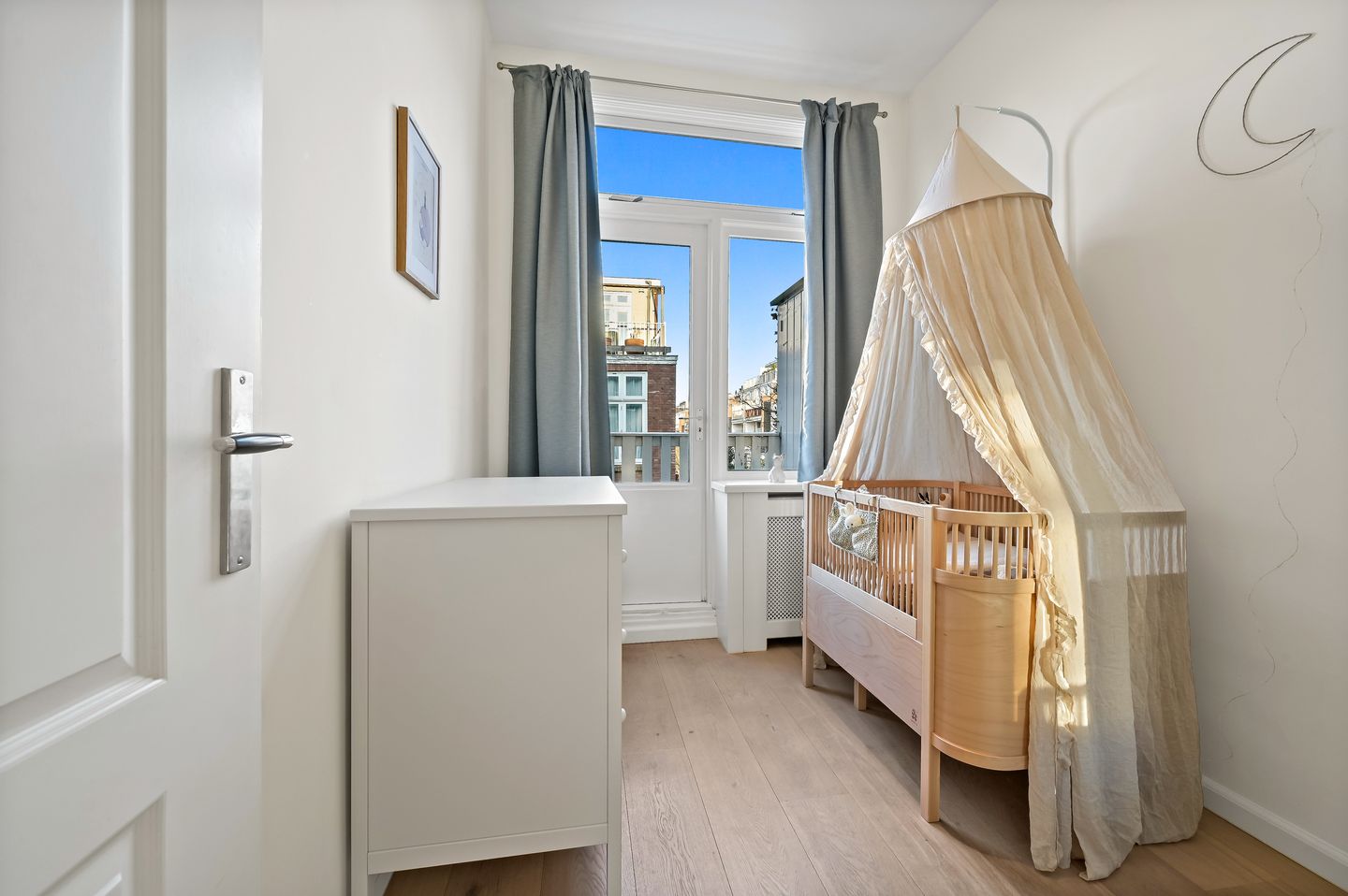 Photo 29 of Johannes Camphuijsstraat 326