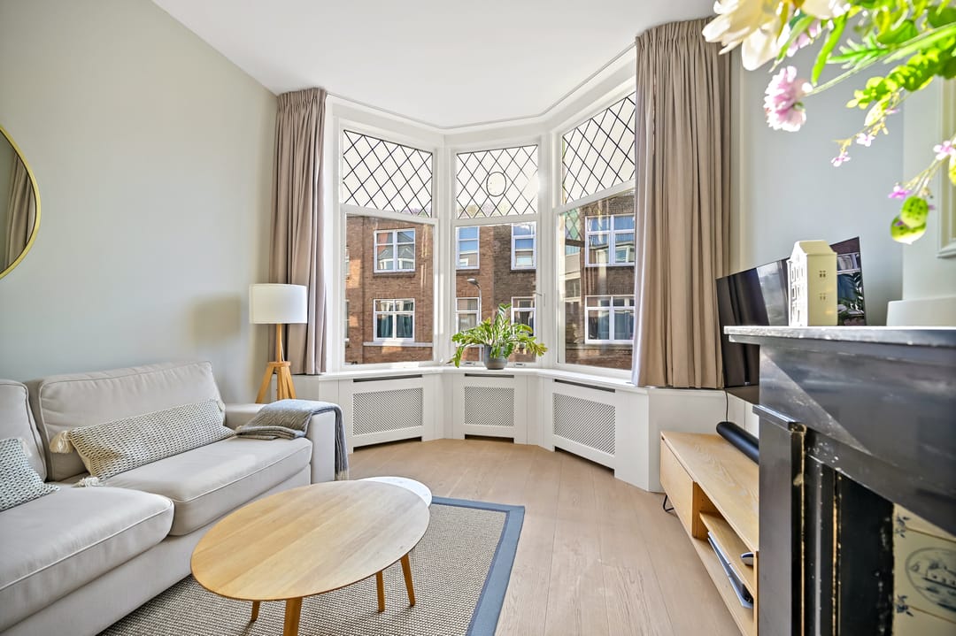 Photo 11 of Johannes Camphuijsstraat 326