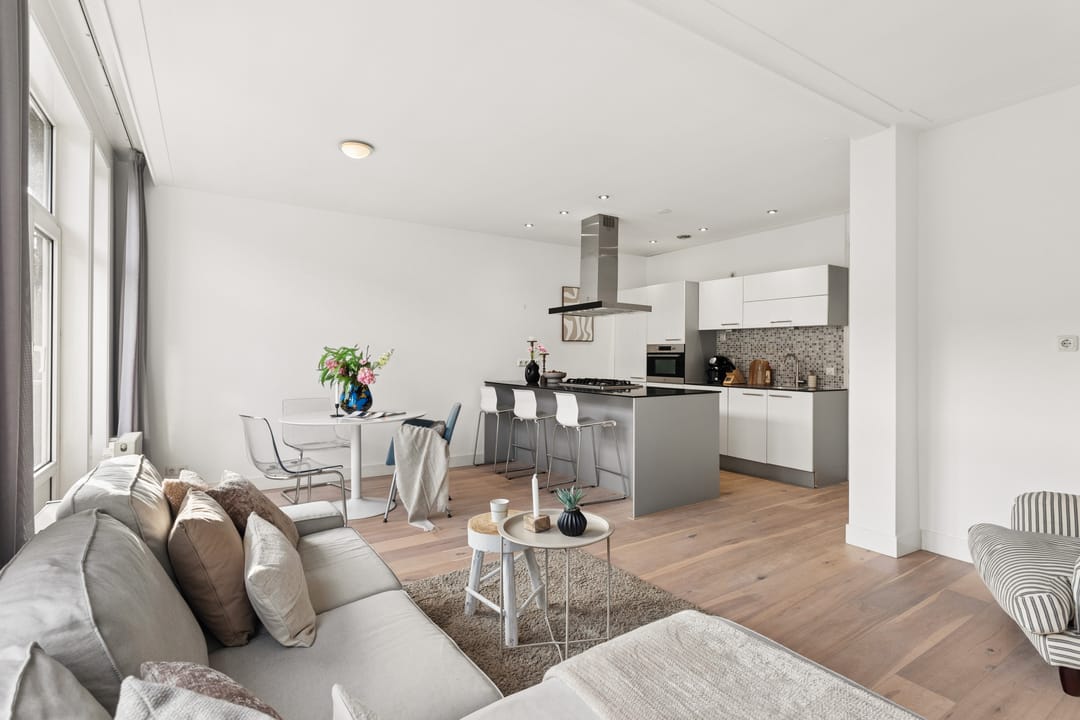 Luxurious 3-Room Apartment with Sunny Balcony in Vibrant Kinkerbuurt — 15