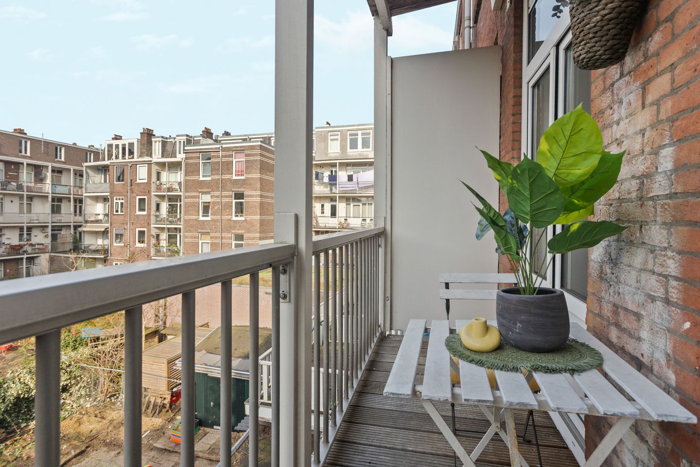 Luxurious 3-Room Apartment with Sunny Balcony in Vibrant Kinkerbuurt — 33